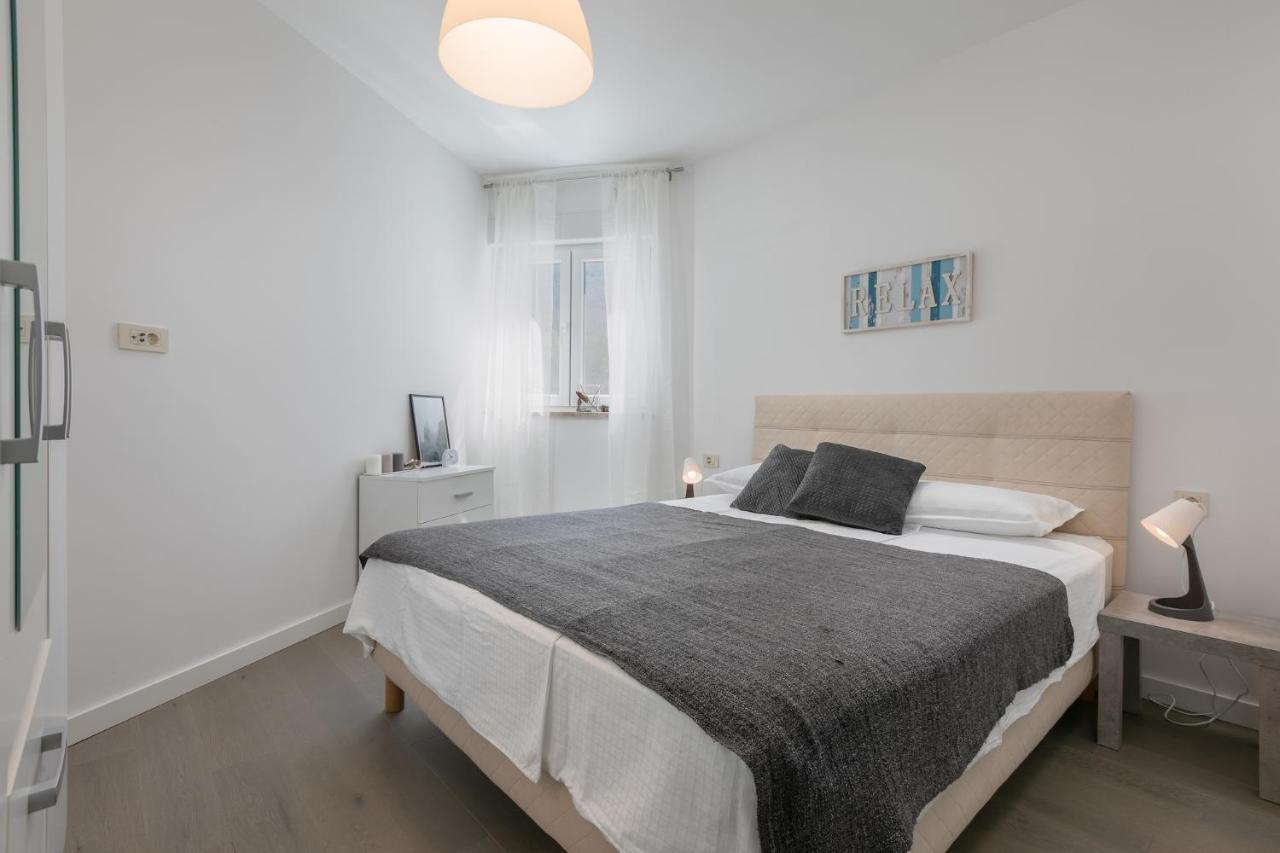 Silver Sea Apartment Makarska Eksteriør bilde